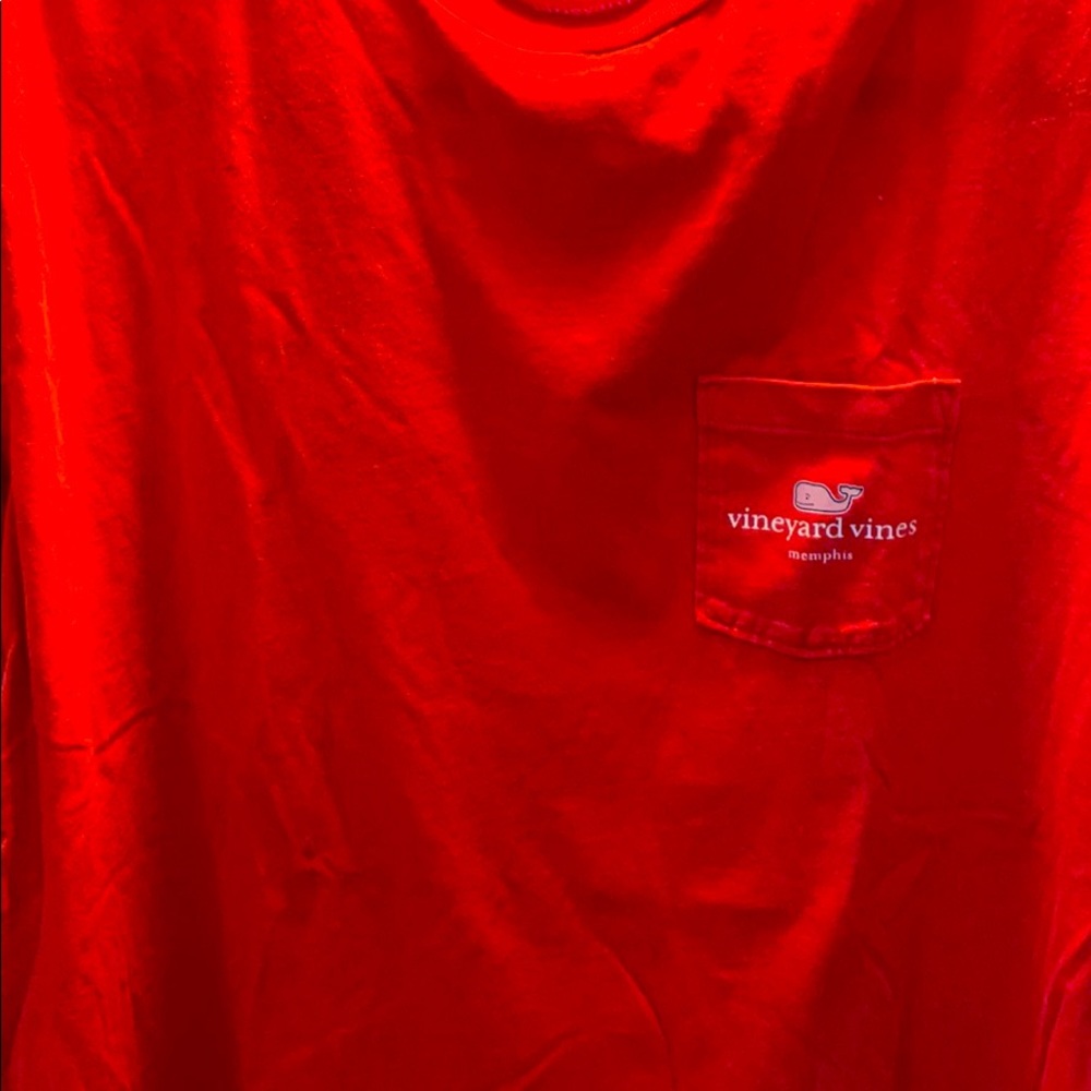 Vineyard vines tshirt